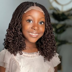 SMALL SIZE KNOTLESS BRAIDS WITH CURLY ENDS
